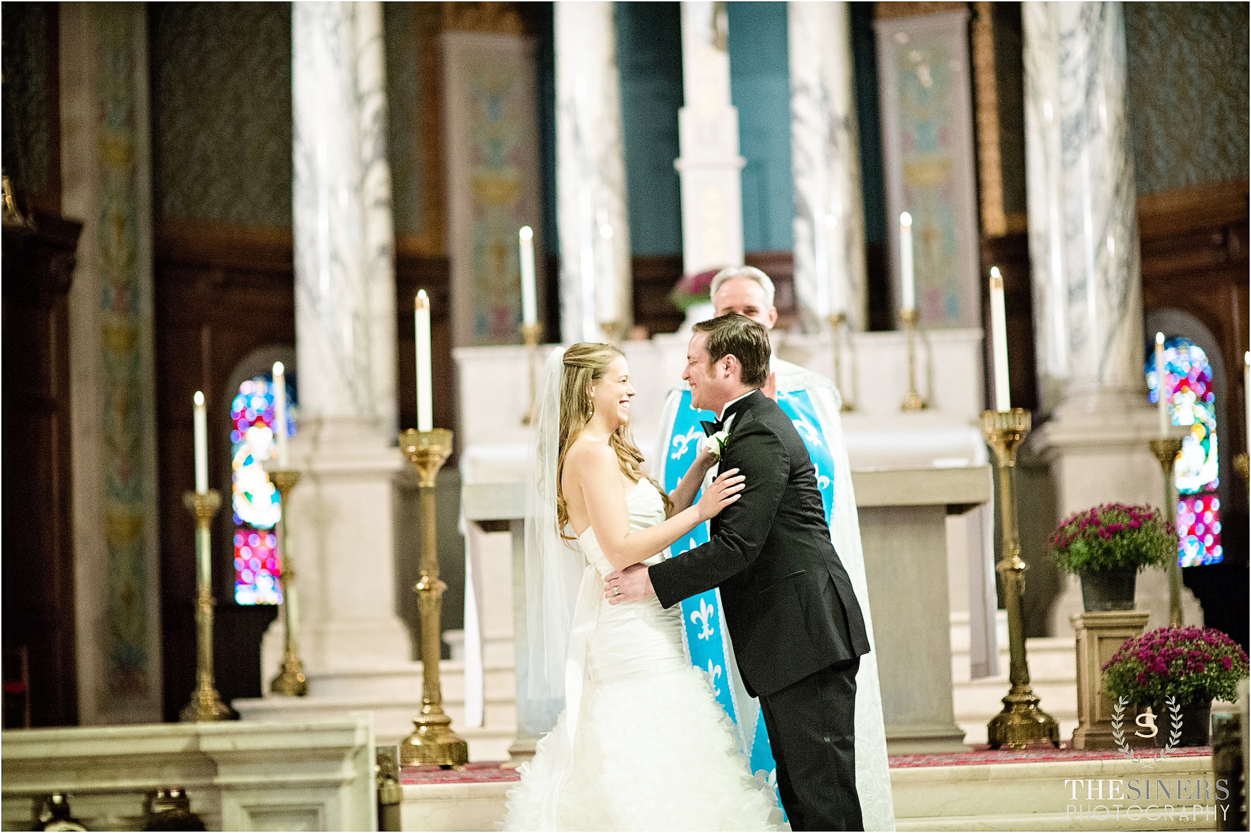 2014 Review_Ceremony_Indianapolis Wedding Photographer_TheSinersPhotography_0039b